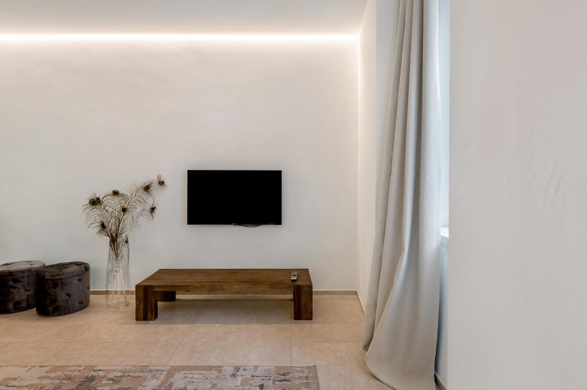 Apartment App 103 Palazzo Cavour *